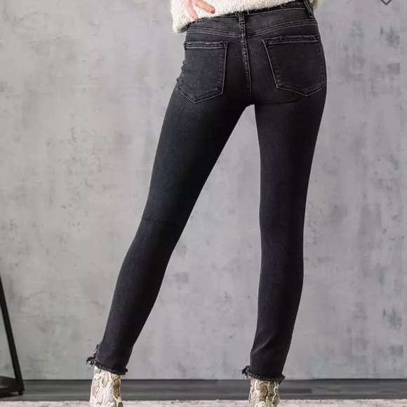 Flying monkey‎ Jean - Picture 3 of 7